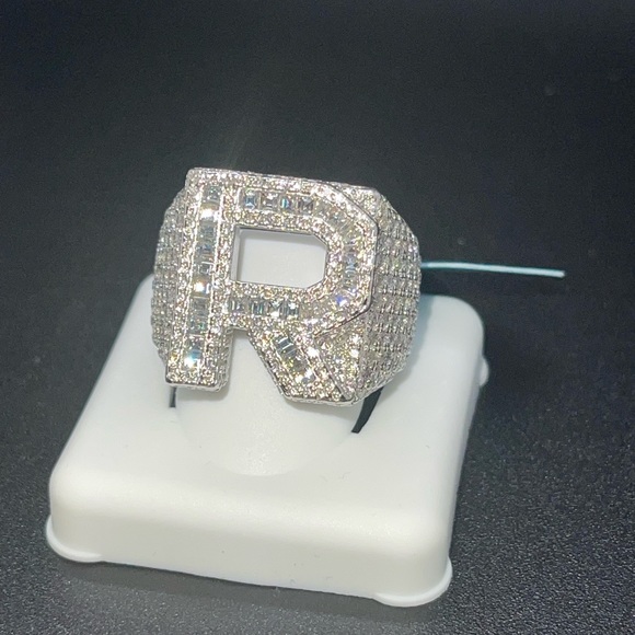 14k white gold vermeil VVS GRA certified moissanite diamond ring R initial Ring - Picture 10 of 11